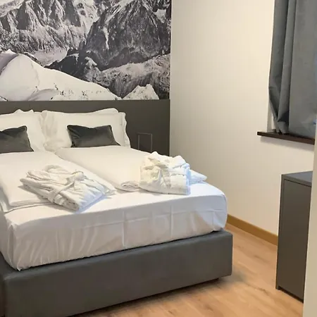 Guest House Le Cassandre Sondrio Extérieur photo